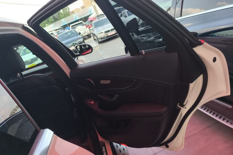 Used Mercedes-Benz GLC 2020 GLC 260 L 4MATIC Luxury Model