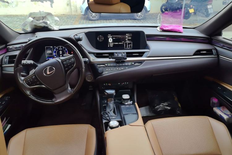 Used Lexus ES 2020 200 Luxury Edition
