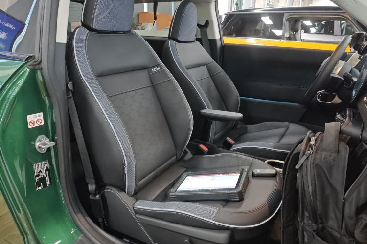 Used  Electric MINI COOPER 2024 452km COOPER SE Artist
