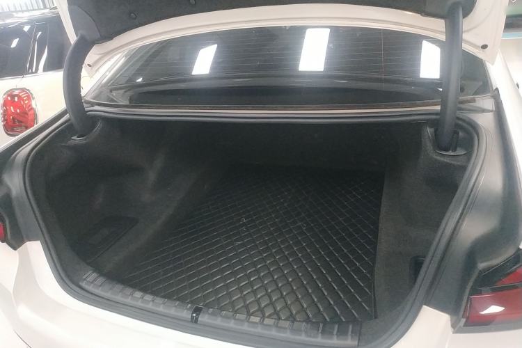 Used BMW 5 Series 2022 Second Facelift 530Li Leading Edition M Sport Package
