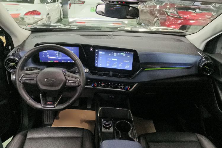 Used Chevrolet Equinox Plus 2024 102km RS Ultimate Edition
