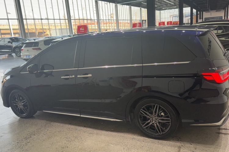 Used Honda Odyssey 2024 2.0L eHEV Sharp·Luxury Edition
