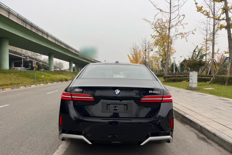 Used BMW 5 Series 2025 530Li Luxury Edition M Sport Package
