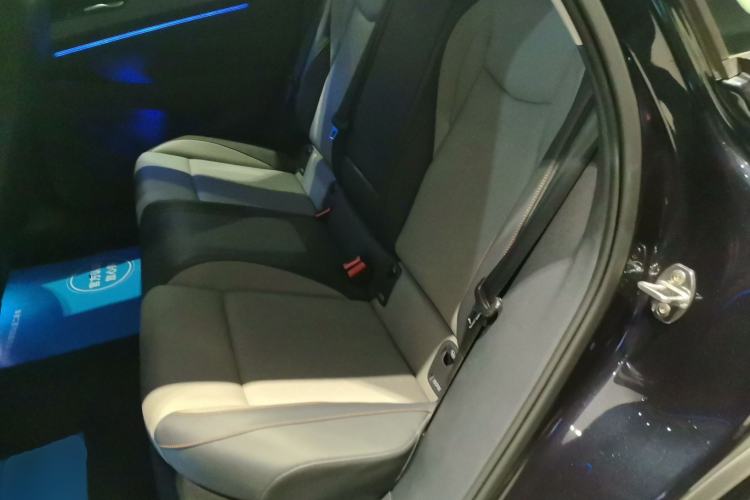 Used Volkswagen ID.7 VIZZION 2024 AIR model
