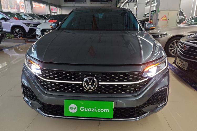 Used Volkswagen Passat 2022 330TSI Starry Luxury Edition
