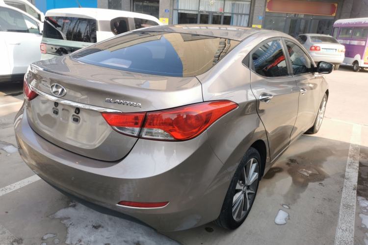 Used Hyundai Elantra (5th Generation / Langdong) 2015 1.6L Automatic Leading Model