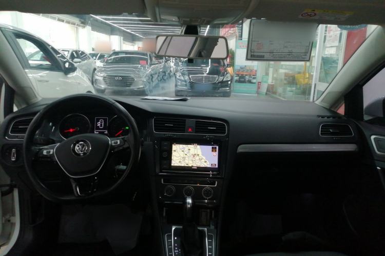 Used Volkswagen Golf 2019 280TSI DSG Comfort Version China VI Standard
