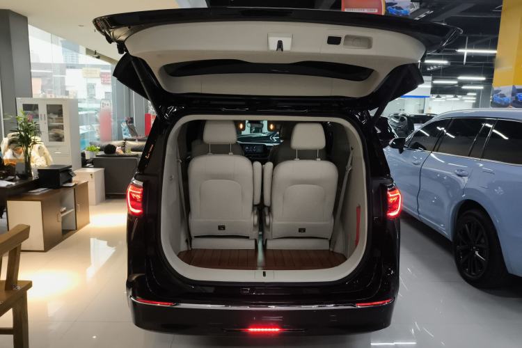 Used Buick GL8 2020 Avenir Avia Six-Seat Deluxe Edition