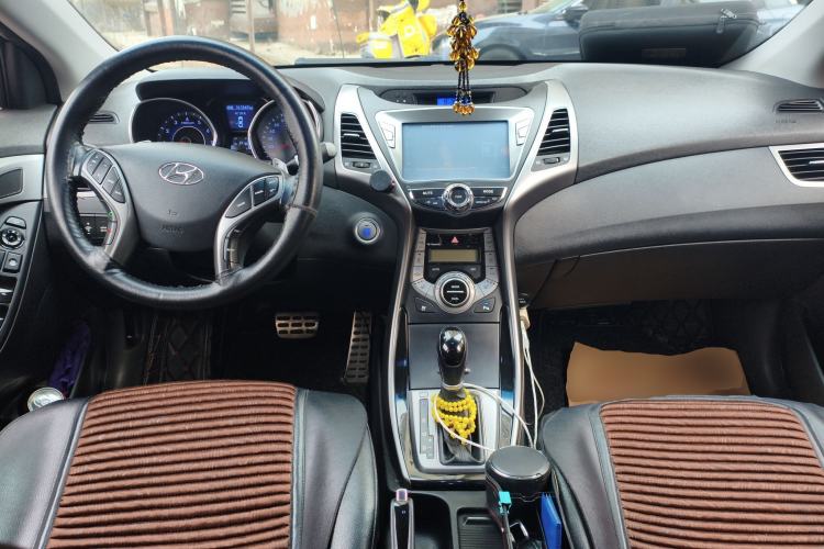 Used Hyundai Elantra (5th Generation / Langdong) 2015 1.8L Automatic Prestige Model
