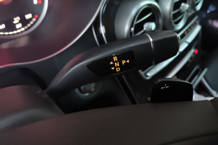 Used Mercedes-Benz GLC 2016 GLC 260 4MATIC Luxury Model
