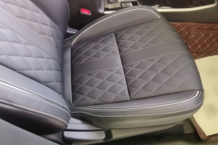 Used Mitsubishi Outlander 2020 2.4L 4x4 Zhi Xiang Edition 5 Seats
