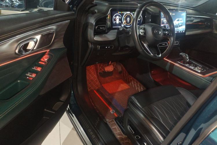 Used GAC Trumpchi GS8 2022 Flagship Series 2.0 TGDI Two-Wheel-Drive Prestige Edition (7 Seats)
