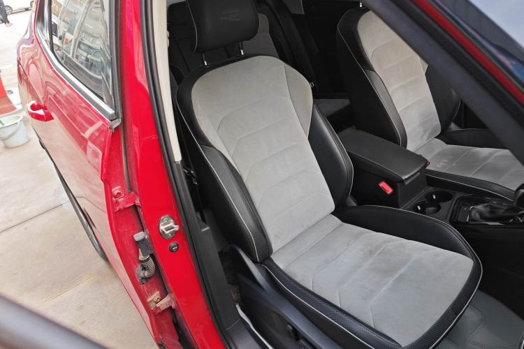 Used Volkswagen Tayron X 2020 330TSI Two-Wheel Drive Luxury Smart Connectivity Version
