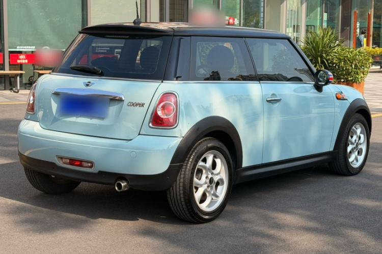Used  MINI 2012 1.6L COOPER Baker Street
