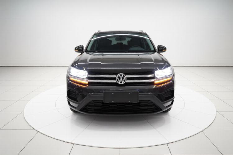 Used Volkswagen Tharu 2020 280TSI Two-Wheel Drive Luxury Plus Version China VI Standard
