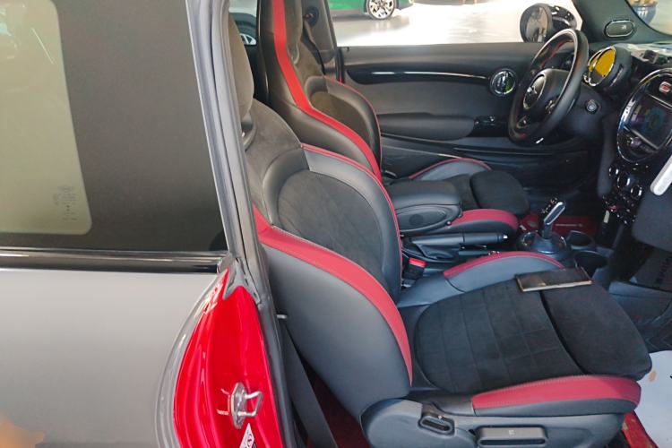 Used  MINI 2018 2.0T COOPER S Racing Driver