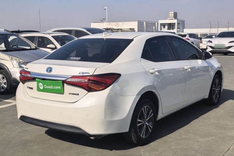 Used Toyota Levin 2017 Revised Dual-Engine 1.8H GS E-CVT Elite Sunroof Version China V Standard
