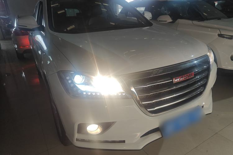 Used Haval H2 2016 Red Label 1.5T Manual Two-Wheel Drive Elite Model

