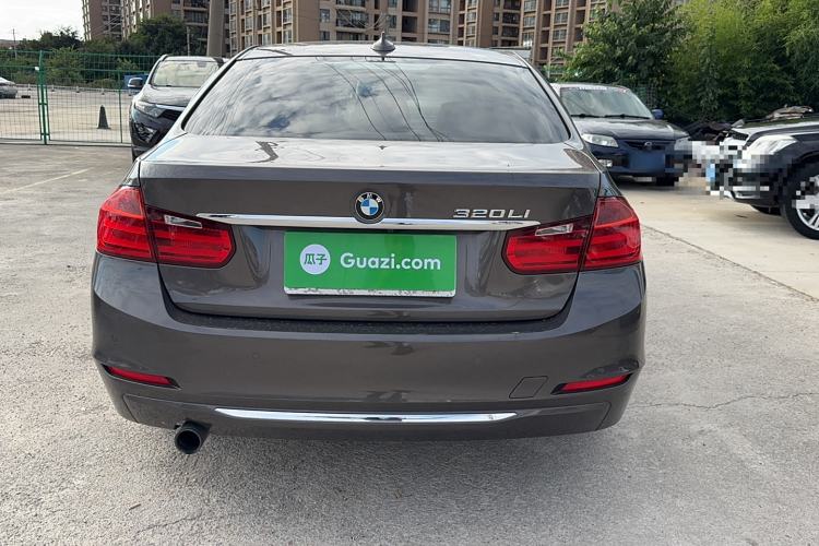 Used BMW 3 Series 2014 320Li Luxury Design Package
