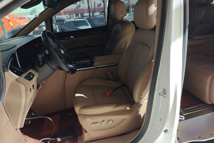 Used Buick GL8 2020 ES Land Cruiser 653T Luxury Edition
