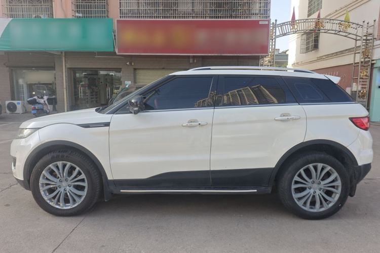 Used Land X7 2015 2.0T Panoramic Prestige Edition
