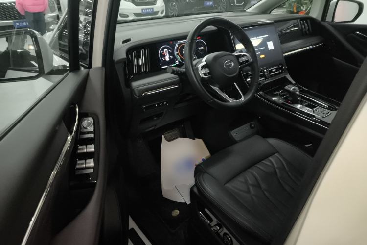 Used GAC Trumpchi M8 2024 Master Series Super Hybrid Edition
