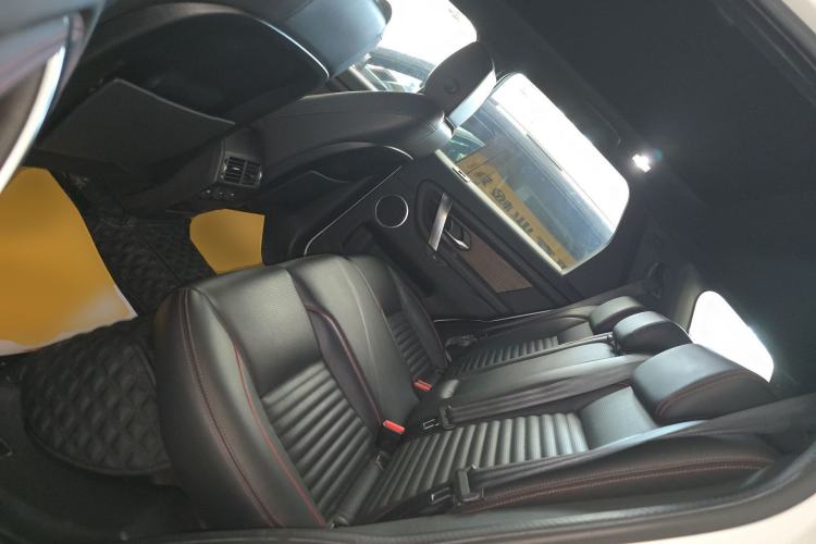 Used Land Rover Discovery Sport 2022 249 PS R-Dynamic S Performance Edition 5 Seats
