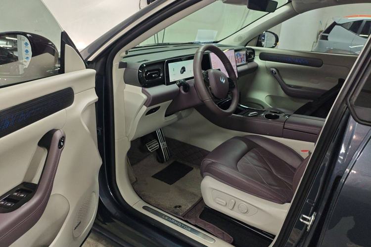 Used Leapmotor C11 2024 All-Electric 580 Luxury Edition
