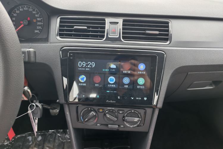 Used Volkswagen Santana 2019 1.5L Manual Fashion Edition China VI Standard