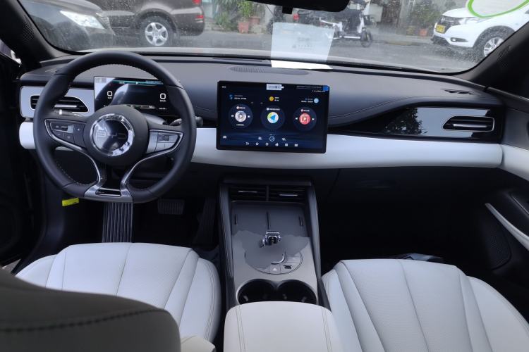 Used BYD Seal 06 New Energy 2024 DM-i 80KM Prestige Model
