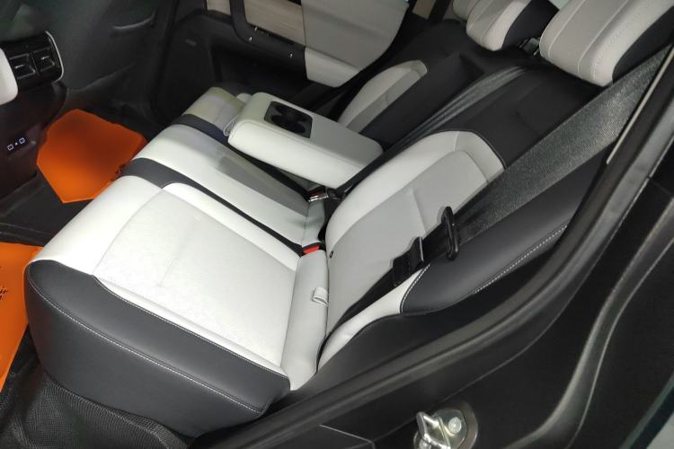 Used  03 2024 501km Two-Wheel Drive Long-Range Yuechao Edition
