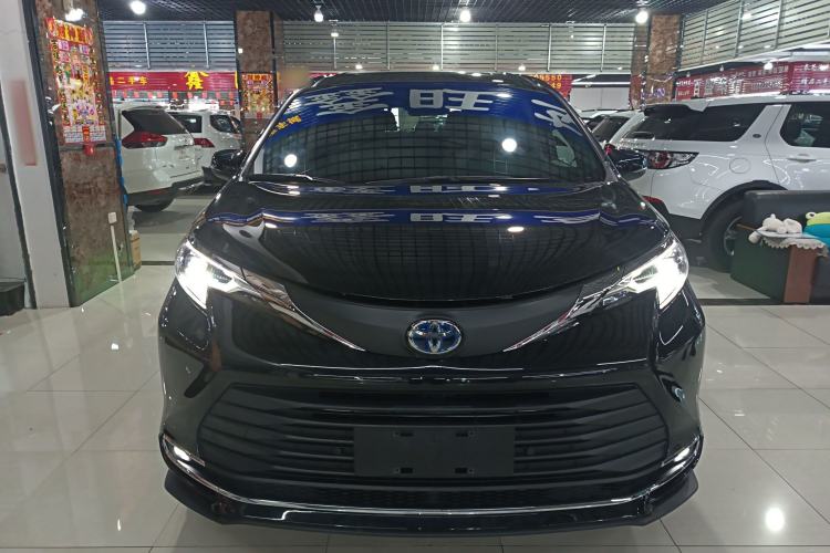 Used Toyota Sienna 2021 2.5L Hybrid Comfort Edition