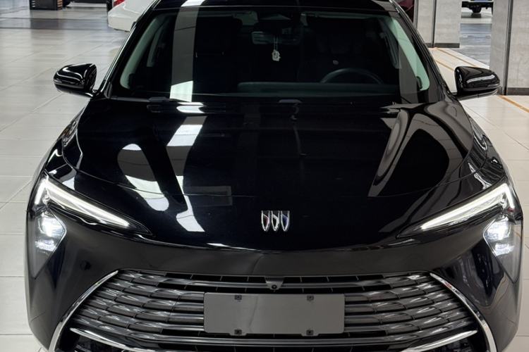 Used Buick LaCrosse 2023 28T Prestige Edition
