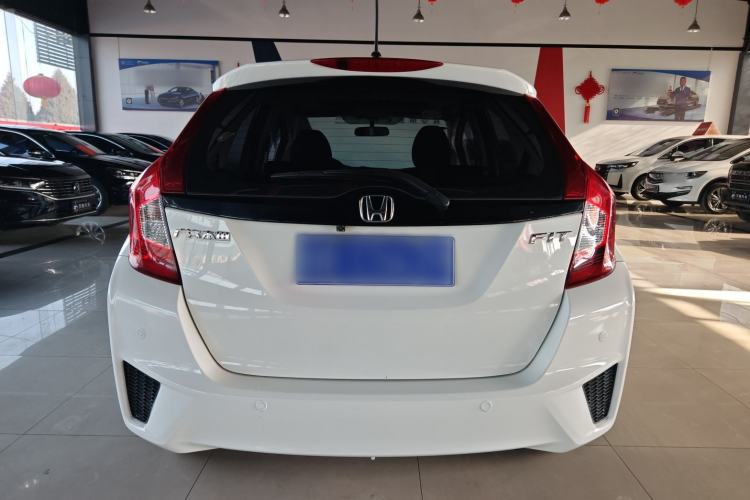 Used Honda Fit 2016 1.5L LXS CVT Comfort Sunroof Version
