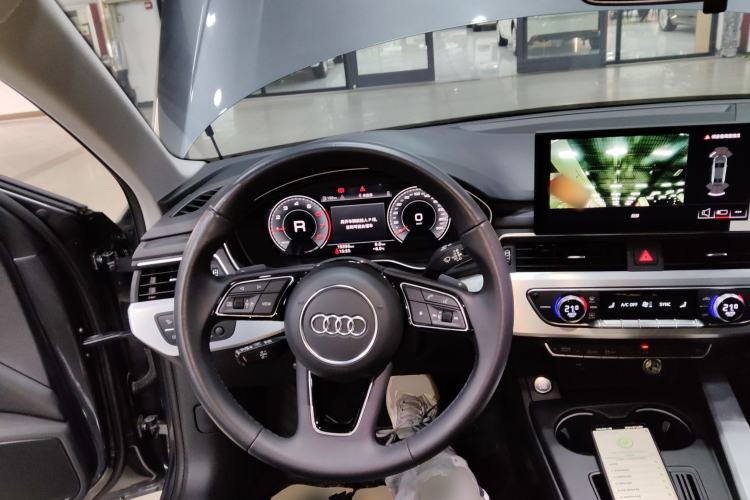 Used Audi A4L 2024 40 TFSI Fashion Dynamic Model
