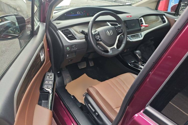 Used Honda Jade 2017 210 TURBO CVT Luxury Edition 5 Seats
