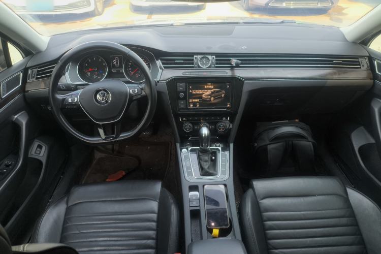 Used Volkswagen Magotan 2019 330TSI DSG Luxury Version China VI Standard