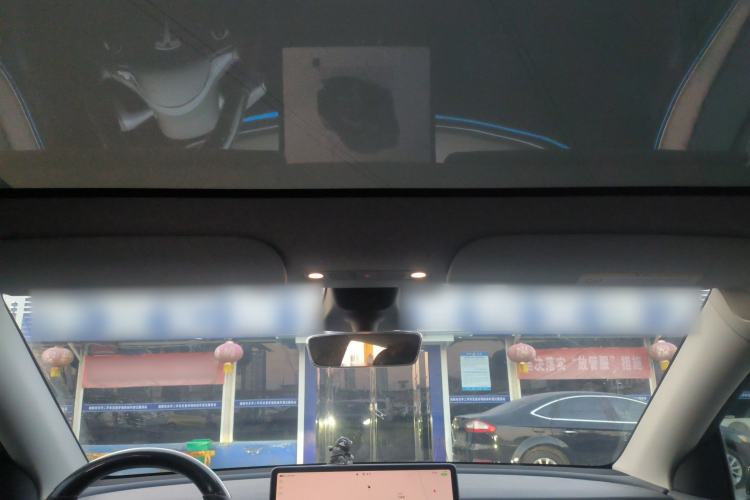 Used Tesla Model Y 2022 Long-Range All-Wheel-Drive Version
