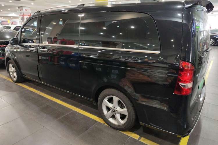 Used Mercedes-Benz Vito 2018 2.0T Business Version China VI Emission Standard
