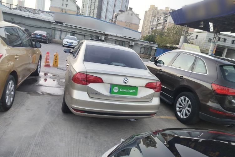 Used Volkswagen Bora 2017 1.6L Automatic Fashion Model
