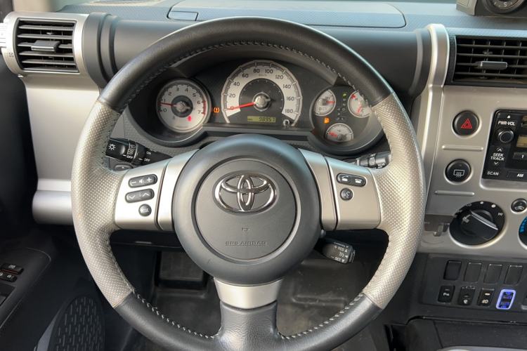 Used Toyota FJ Cruiser 2018 4.0 Automatic Middle East
