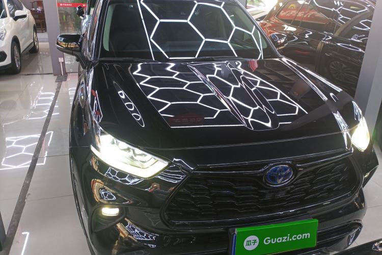 Used Toyota Highlander 2022 Dual-Engine 2.5L Four-Wheel Drive Prestige Version 7 Seats