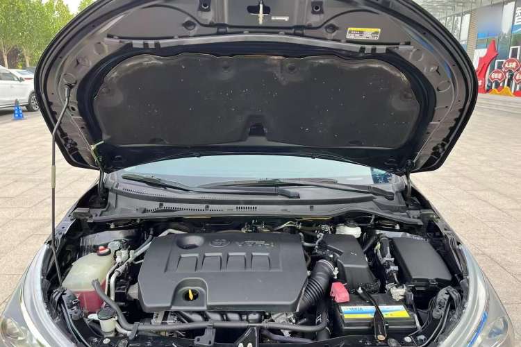 Used Toyota Corolla 2014 1.6L CVT GL-i Leather Edition
