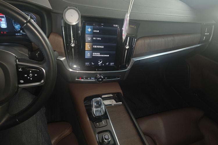 Used Volvo S90 2021 B5 Zhiyuan Luxury Edition
