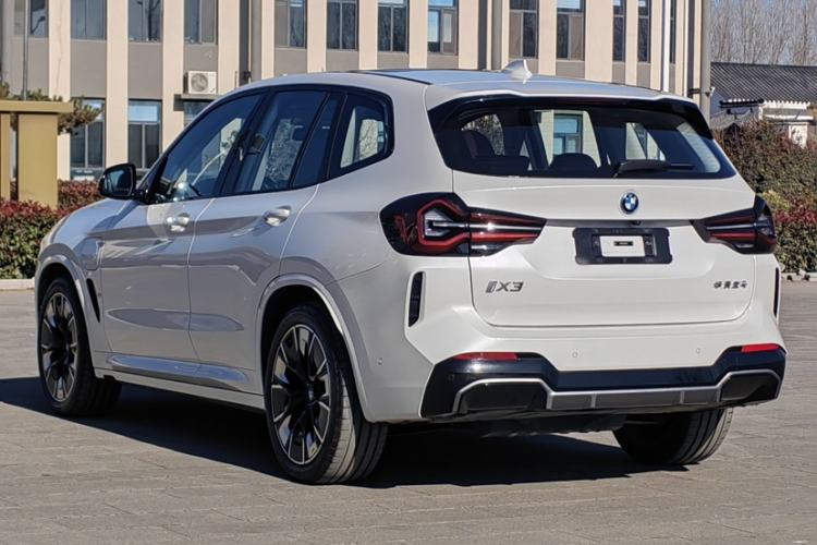 Used BMW iX3 2023 Leading Type