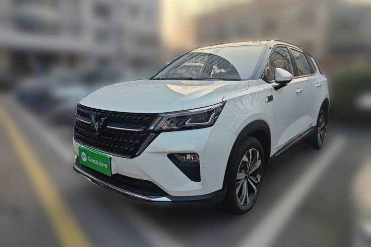 Used Wuling Asta 2022 2.0L DHT Electric-Speed Version