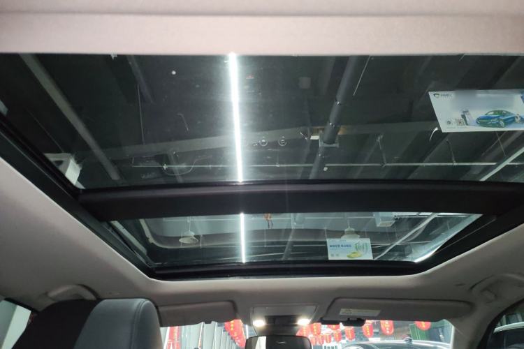 Used Honda CR-V 2023 240TURBO Two-Wheel-Drive Luxury Version 5 Seats
