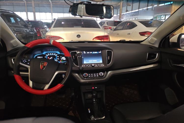 Used Roewe 360 2015 1.5L Automatic Luxury Edition
