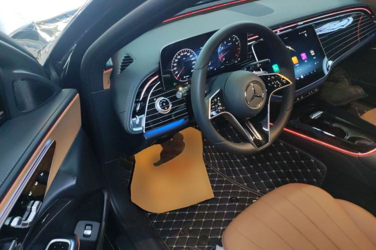 Used Mercedes-Benz E-Class 2025 E 260 L
