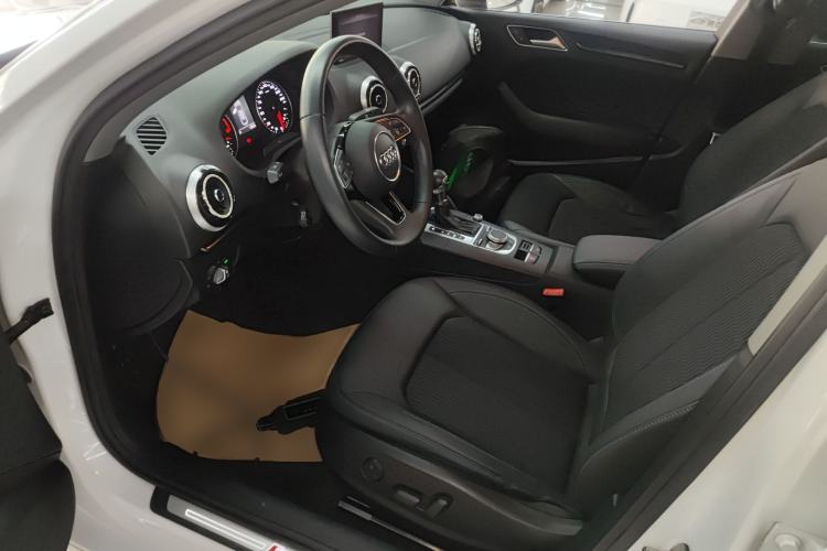 Used Audi A3 2020 Limousine 35 TFSI Fashion Edition China VI Emission Standard
